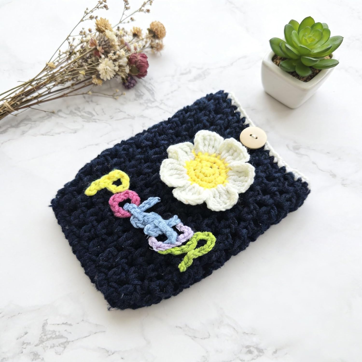 Handwoven 6 Inch Ebook Reader Case, Handmade Crocheted Sleeve for Women, Protective Pouch Bag for Kindle & E-Reader Devices