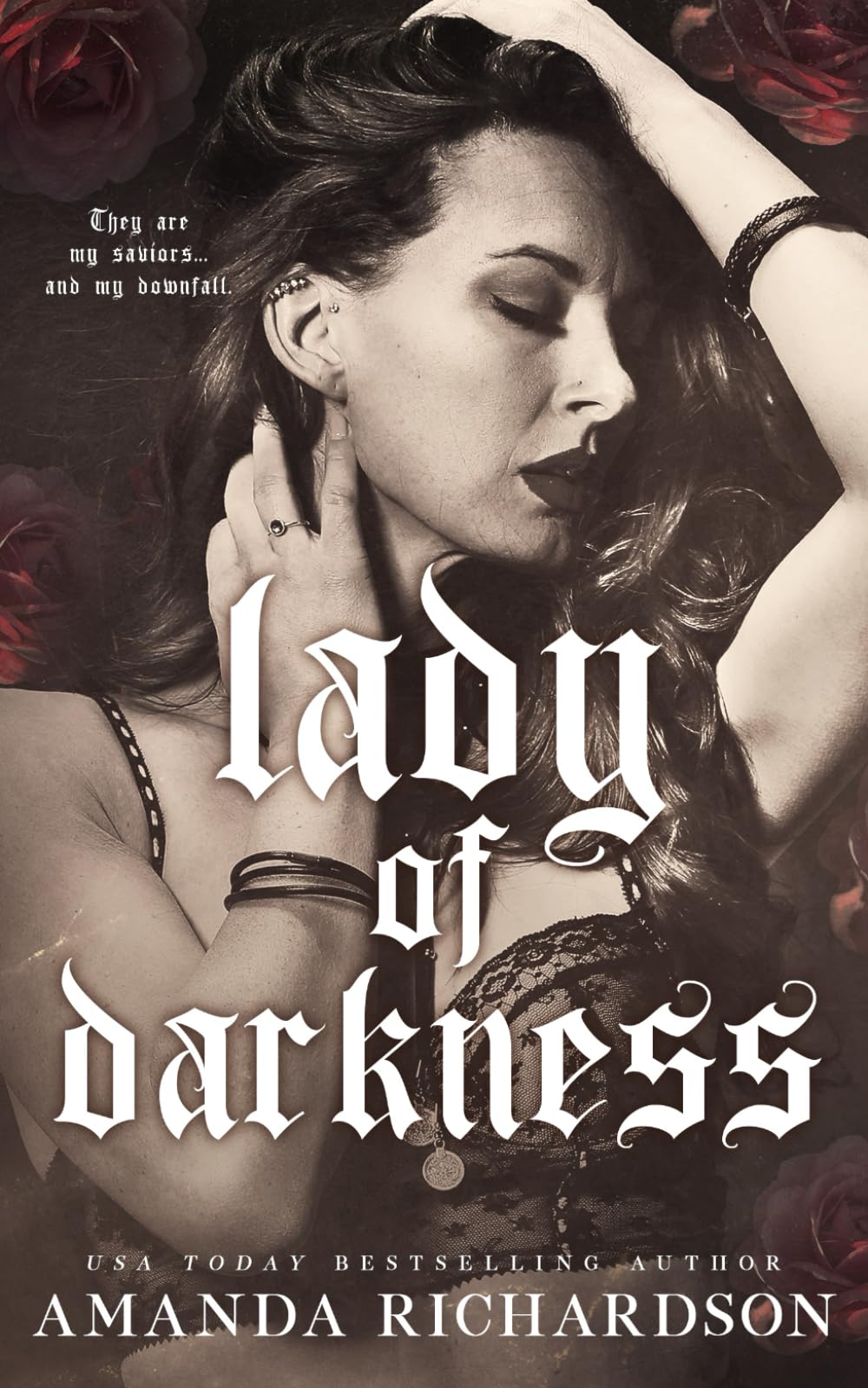 Lady of Darkness: A Dark Reverse Harem Romance (Darkness Series)