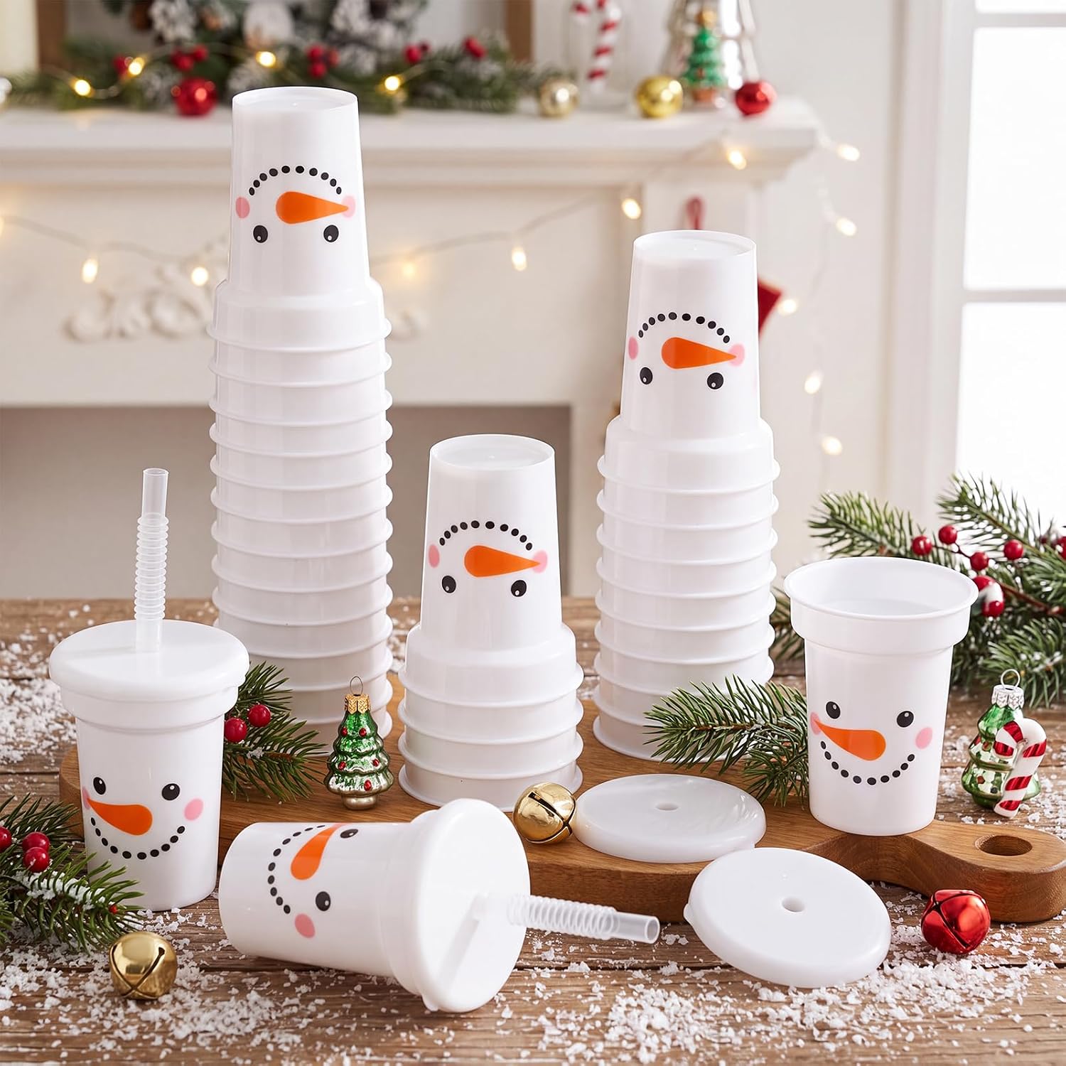 Rtteri 30 Pcs 6 oz Mini Christmas Snowman Sipper Cups with Straws and Lids Plastic Cups for Holiday Xmas Party Supplies Favor Gift image 4