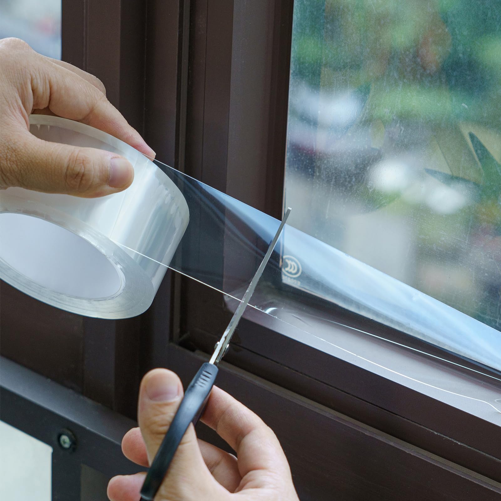 Transparent Window Weather Sealing Tape，Weather Stripping Residue-Free Clear Window Insulation Caulk Tape for Doors Windows and Shower Glass Gaps