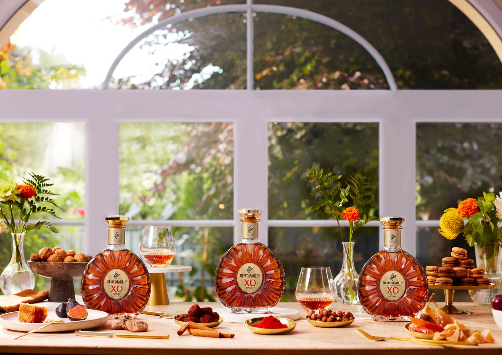 Rémy Martin XO 70cl - Cognac Fine Champagne. Note di Frutta Candita, Spezie e Cacao. 40% Vol.