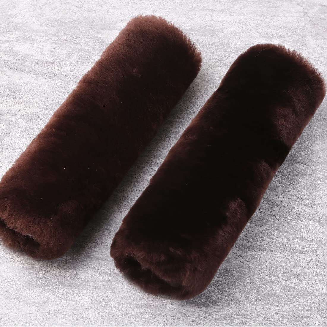 OGLAND 2 Pack Car Seat Belt Cover Cushion, Fluffy Soft Sheepskin Auto Should Seat Belt Pads, Neck Protector for Women Adults Baby Kids Pet (Mocha)