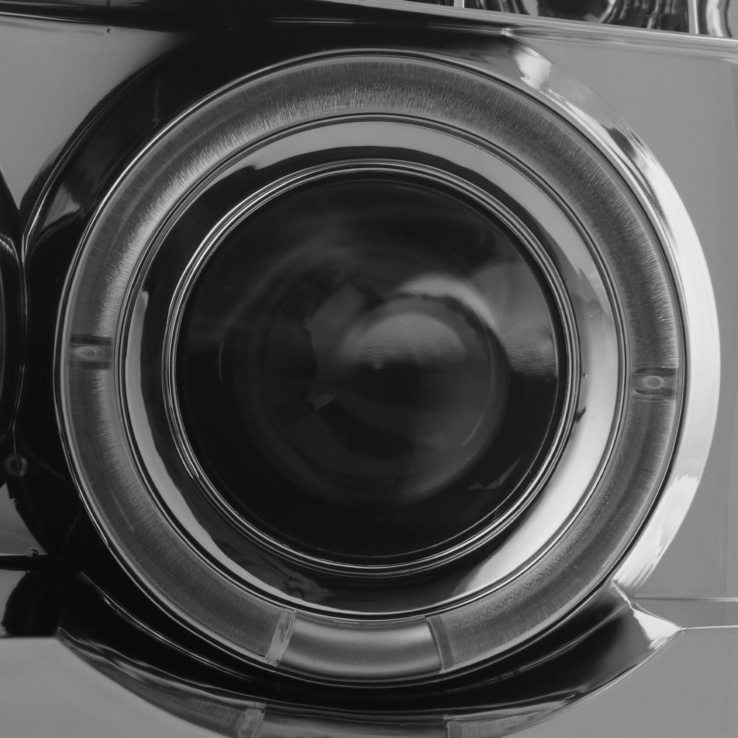Amazon | AKKON - 日産タイタンアルマンダスモークスモークデュアル 