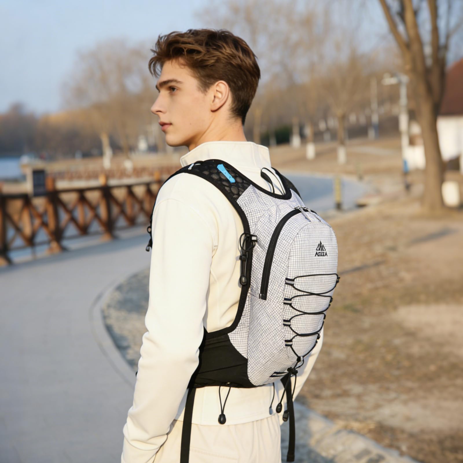 TRIWONDER Plecak trekkingowy 18L, plecak na rower hydracyjny z odblaskowymi paskami, idealny do jazdy na rowerze MTB Trail Running Wędrówki - mężczyźni/kobiety