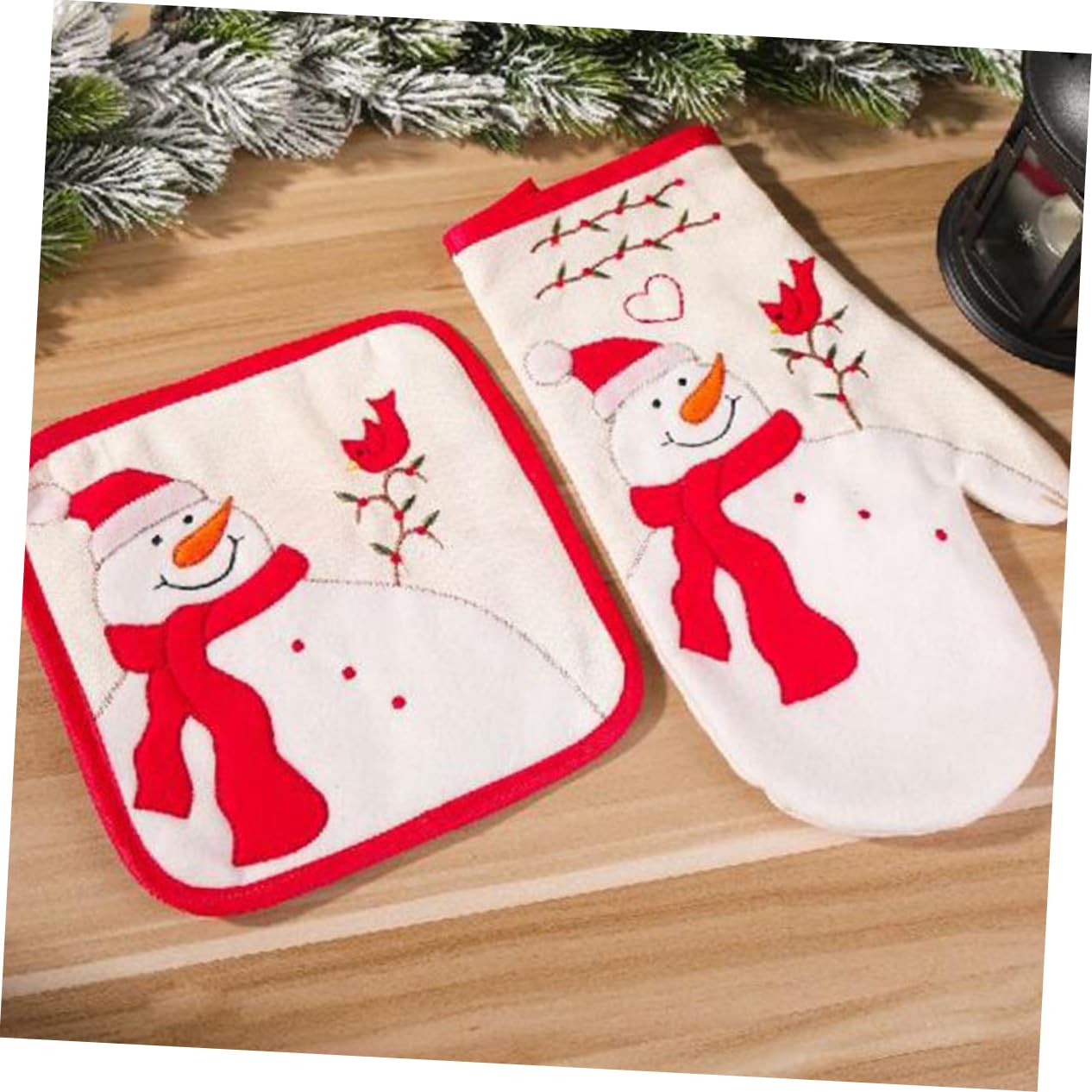 Ciieeo 6 Piezas Paquete de Mano Aislado manteles de Mesa de Navidad Manoplas de Horno Guantes de Cocina manteles Individuales Guante de Horno y Mantel Accesorios de Cocina