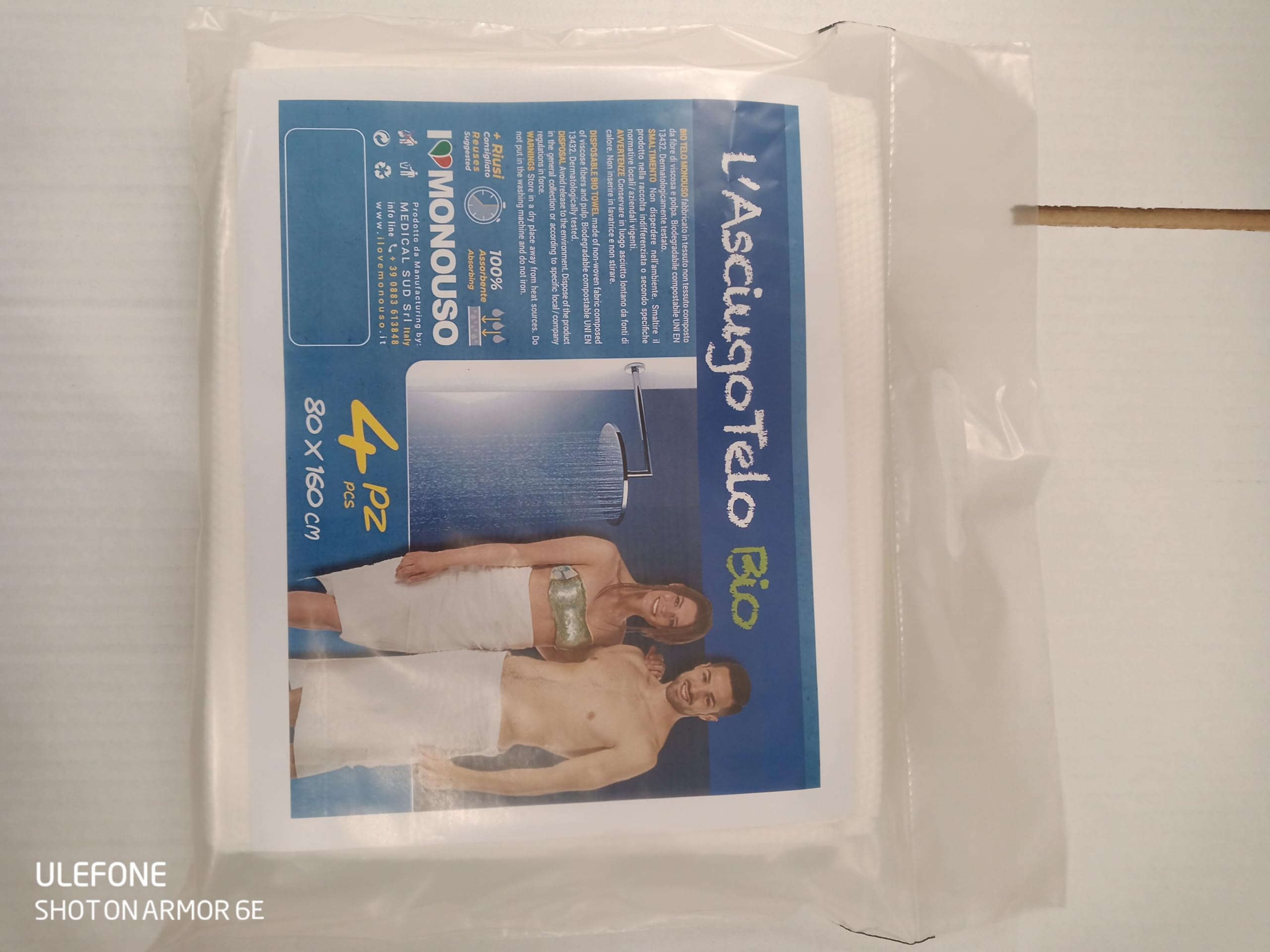 4 Teli Doccia Monouso Formato Famiglia Utili In Viaggio Vacanza e Sport In Morbida Viscosa Ecologica E Biodegradabile 100% Ecofriendly Riutilizzabile Assorbente e Resistente Cm 80 x 160 Made In Italy