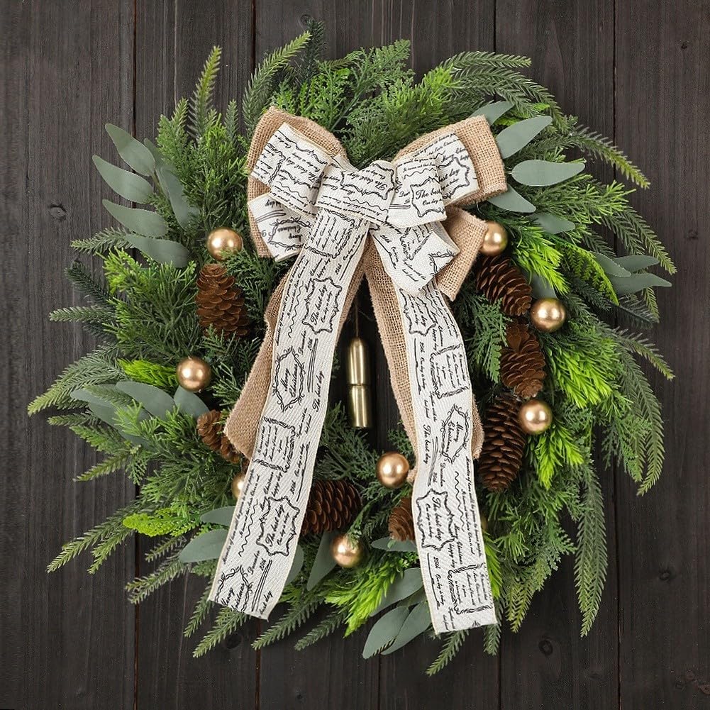 Weihnachtskranz aus Plastik und Seide Weihnachtskranz aus Plastik