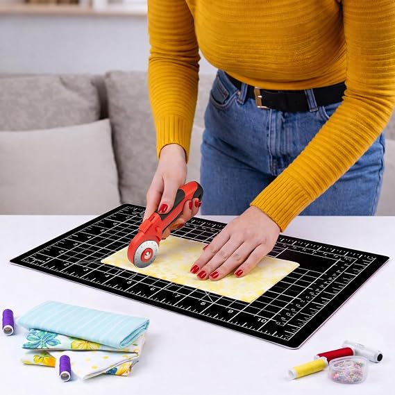 DIYSELF Cutting Mat 9in12in, Cutting Mats for Crafts, Self Healing Cutting Mats A4, Fabric Cutting Mat Double Side for Sewing, Quilting, Rotating Craft Mat for Desktop, Matting & Mounting Materials
