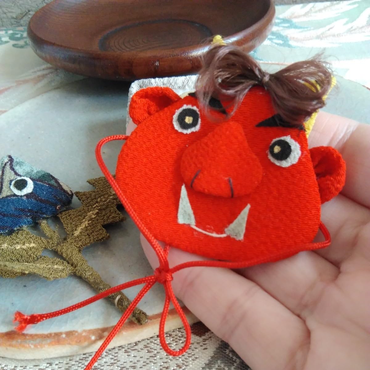 赤鬼青鬼①　吊るし飾り　ちりめん細工　和小物 赤鬼青鬼② 吊るし飾り ちりめん細工 和小物