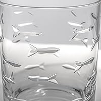 Vista 3 de Rolf Glass School of Fish - Vaso de cóctel de whisky doble de 13 onzas, juego de 2, vasos grabados sin plomo, fabricados en los Estados Unidos