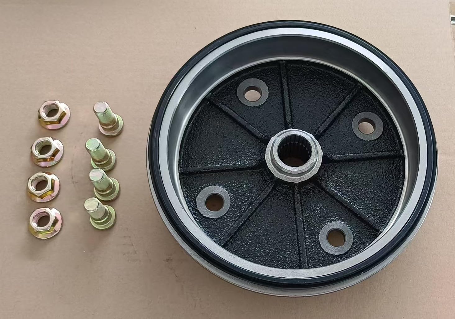 Front Brake Drum Hub 41038-1227 with Seal & Lug Bolts Replacement for 1994-2000 Kawasaki Mule 2010 2020 2030 2500 2510 2520 kaf540 KAF950 UTV