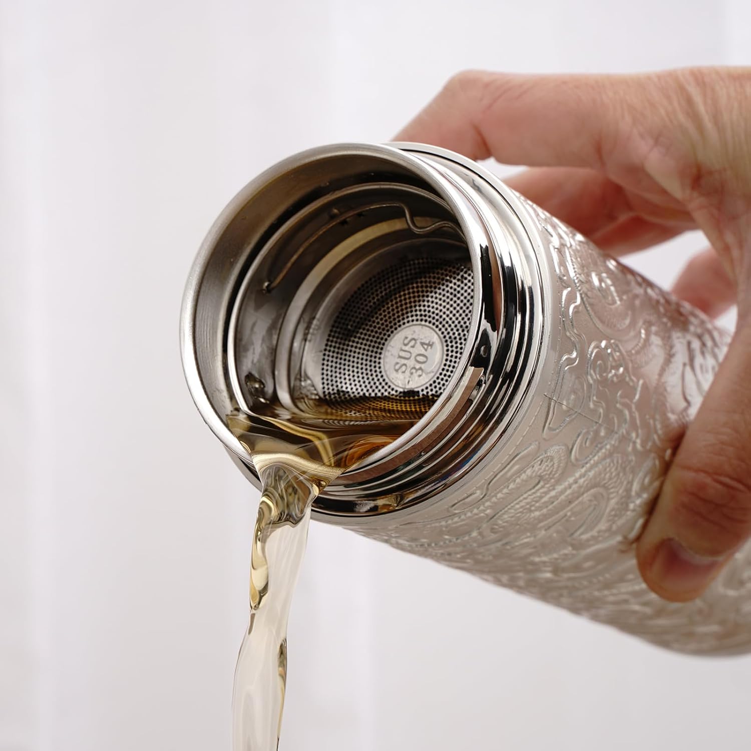 Chinese style 999 silver hot water bottle 11.8oz insulated stainless steel thermos keeps liquids hot and cold, leak proof and double walled design (9 Dragons silver)