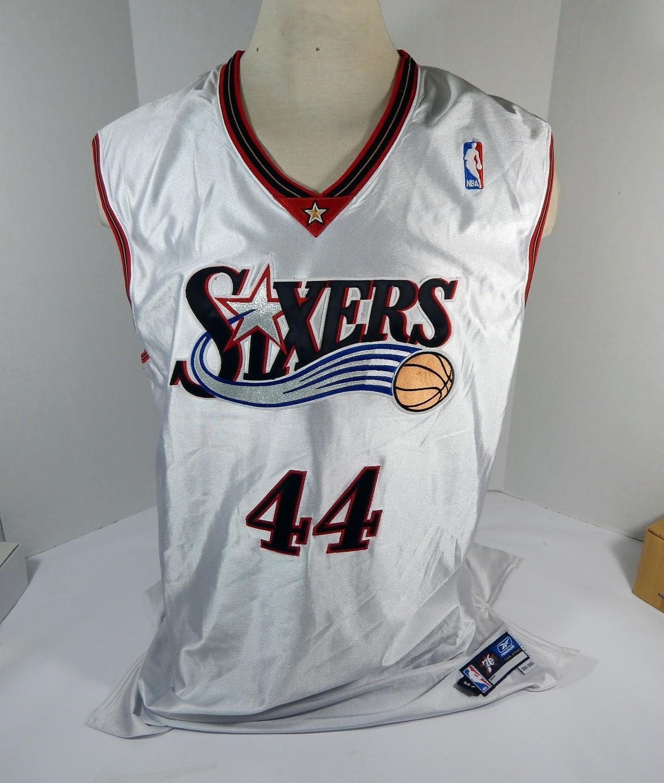 2001-02 Philadelphia 76ers Derrick Coleman #44 Game Issued Jersey