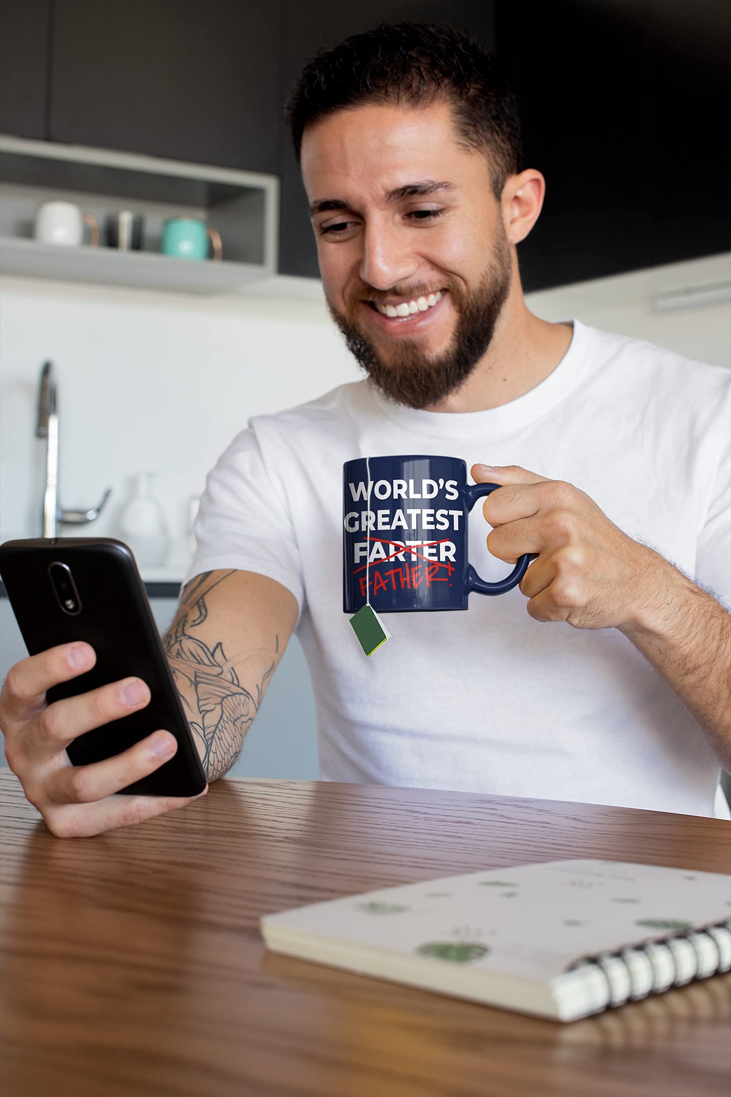 Divertida taza de café para el día del padre, taza de café Best Farter Ever; divertidas tazas para el día del padre de hijo, hija, niños, regalos de Navidad, divertidos regalos de broma de cumpleaños