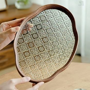 美しいドレスデンの忘れな草のレリーフが可愛らし陶器の透かしのバスケットです 美しいドレスデンの忘れな草のレリーフが可愛らし陶器の透かしの