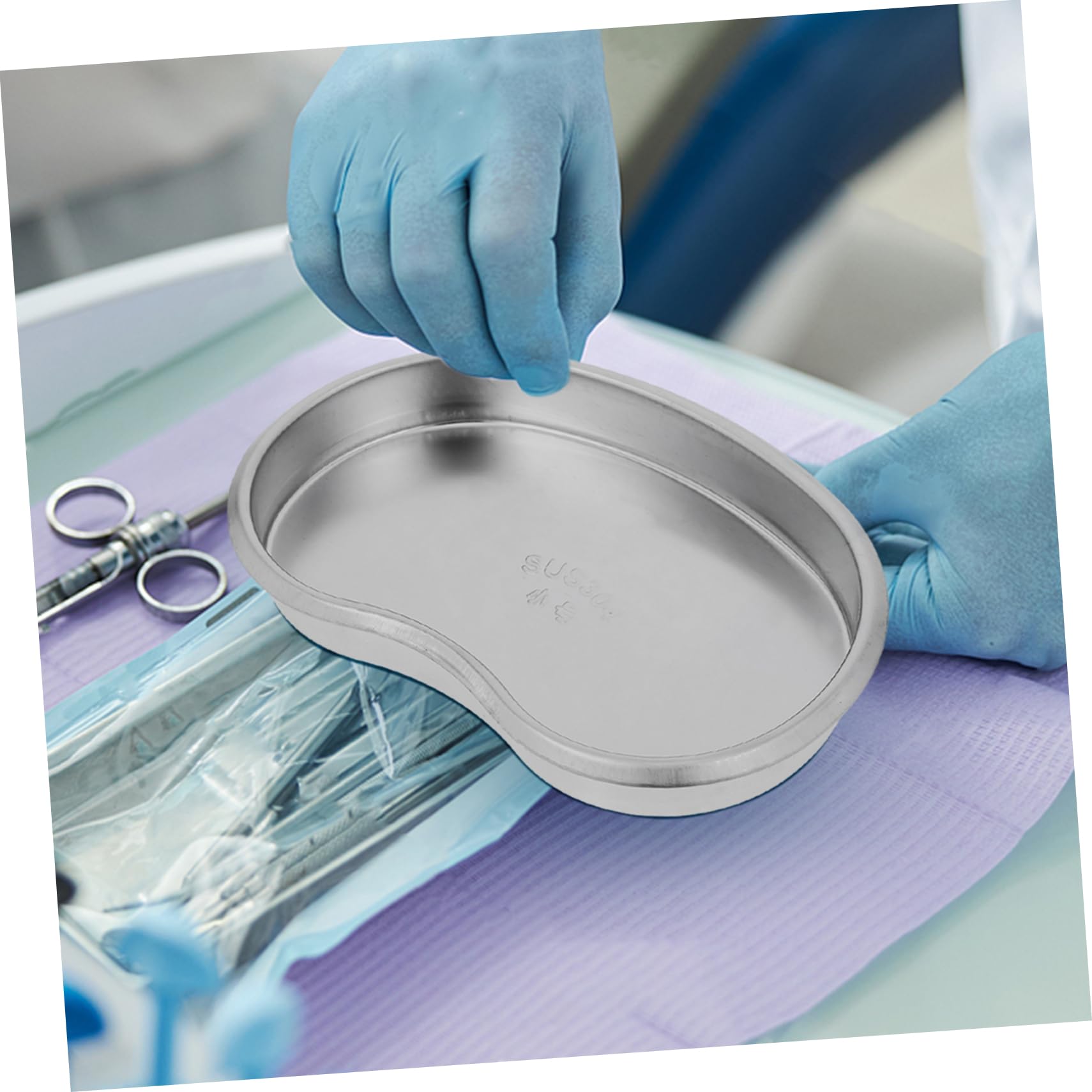 Nierenschale aus 304 Edelstahl Ovale Form Nahtloses Design Leicht zu Reinigen 4 Stück Klein für Arztutensilien und Klinik