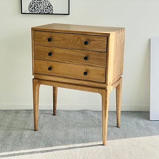 MODHOLIC H solid wood chest of drawers in a natural walnut finish