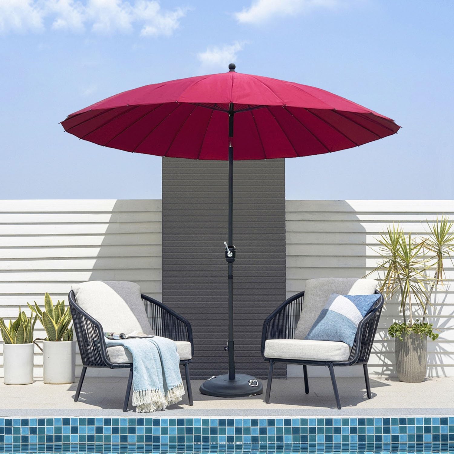 Ombrellone da esterno – Ombrello rotondo da tavolo da mercato con pulsante di inclinazione e manovella – Adatto per giardino, balcone, spiaggia, piscina e prato