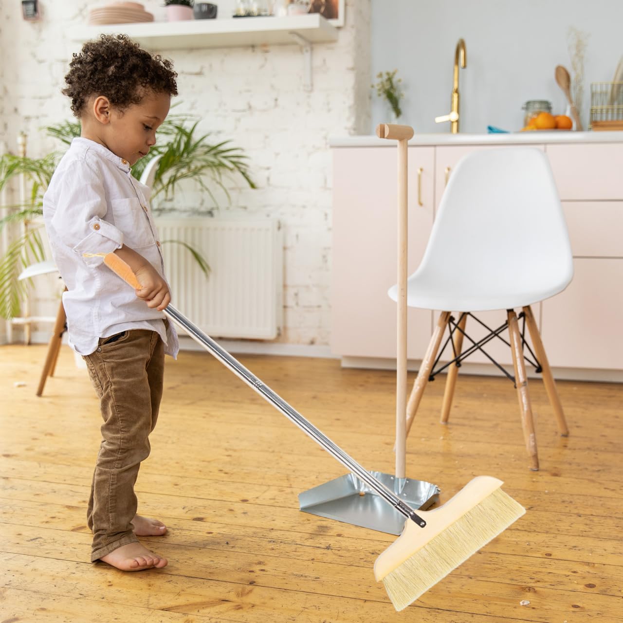 Hardwood Floor Broom Soft Bristle Indoor Broom with Wooden Handle Anti-Static Sweeper for Bedroom Kitchen Bathroom Carpet Tile Pet Hair