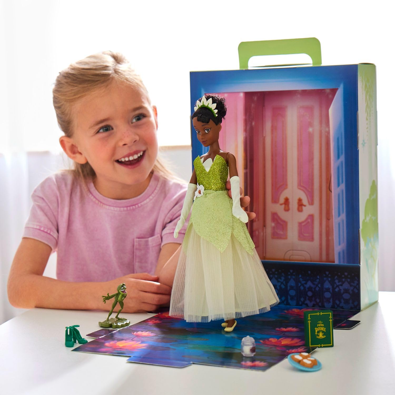 Amazon.com: Disney Store Official Tiana Story Doll - 11 Inches