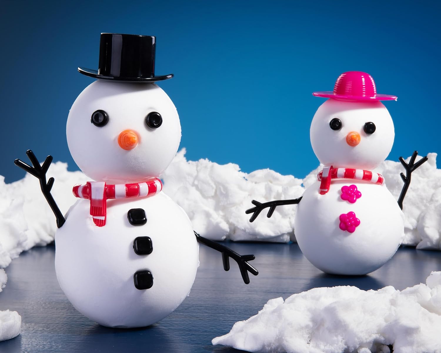 Play Visions Floof Modeling Clay - Reuseable Indoor Snow - Mr. & Mrs Snowman Set With Endless Creations and 22 Molding Accessories
