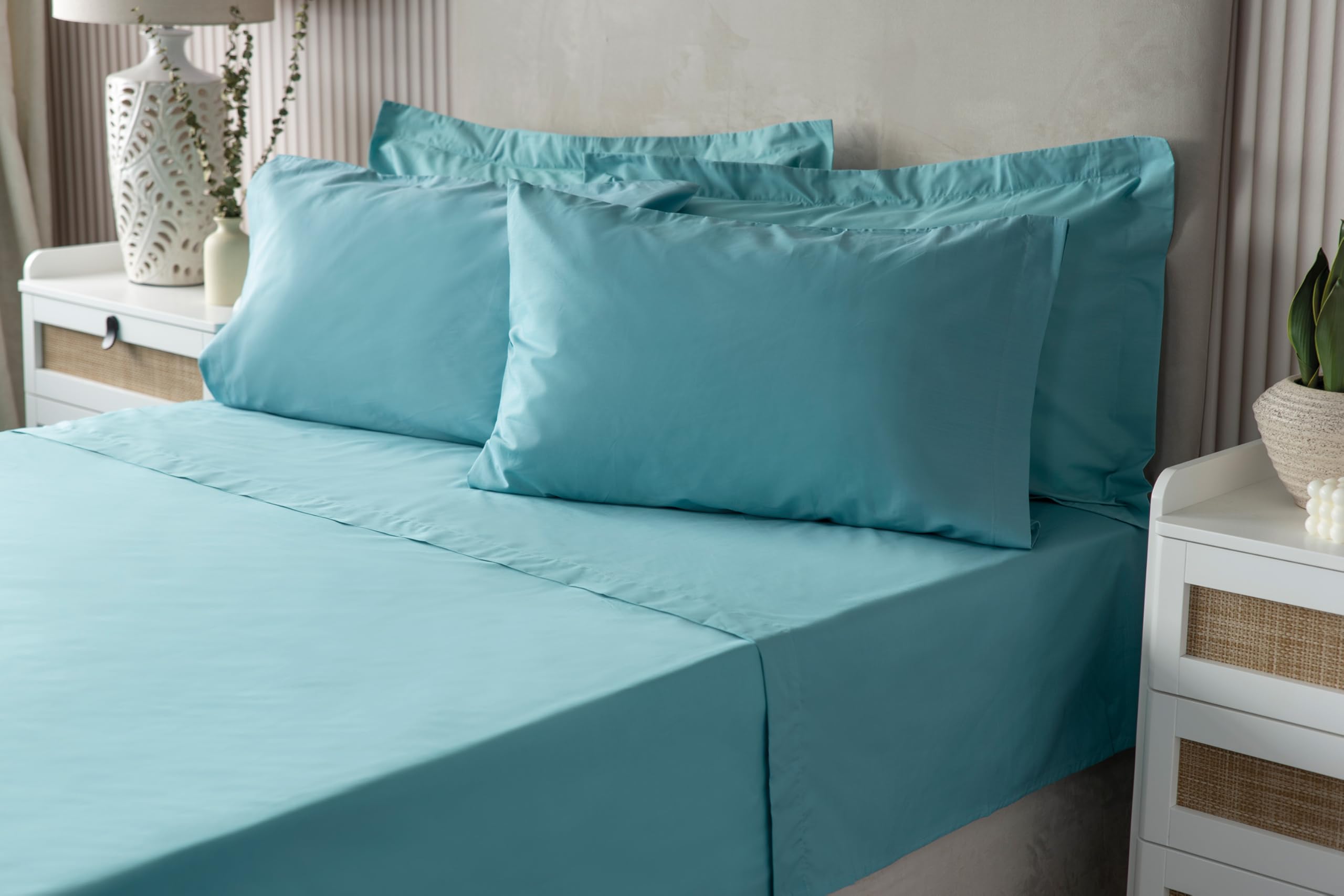 Belledorm Luxury Fitted Bed Sheet With Matching FREE 2 X PILLOW CASE Plain Dyed Poly Cotton Percale Easy Care Bed Sheet Genuine 50% cotton 50% polyester (Single, Teal) — image 1