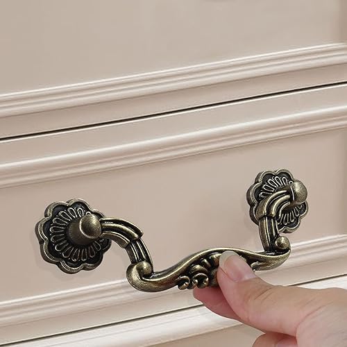 Miniatura 5 de 5 manijas de cajón con caída de 3 pulgadas (2.992 in) entre agujeros - 3.7 pulgadas de longitud total, tiradores de gabinete de fianza de bronce