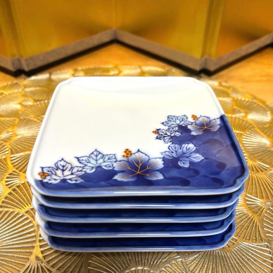 深川製磁／宮内庁御用達 角銘々皿揃 5枚 木箱入 金彩赤絵