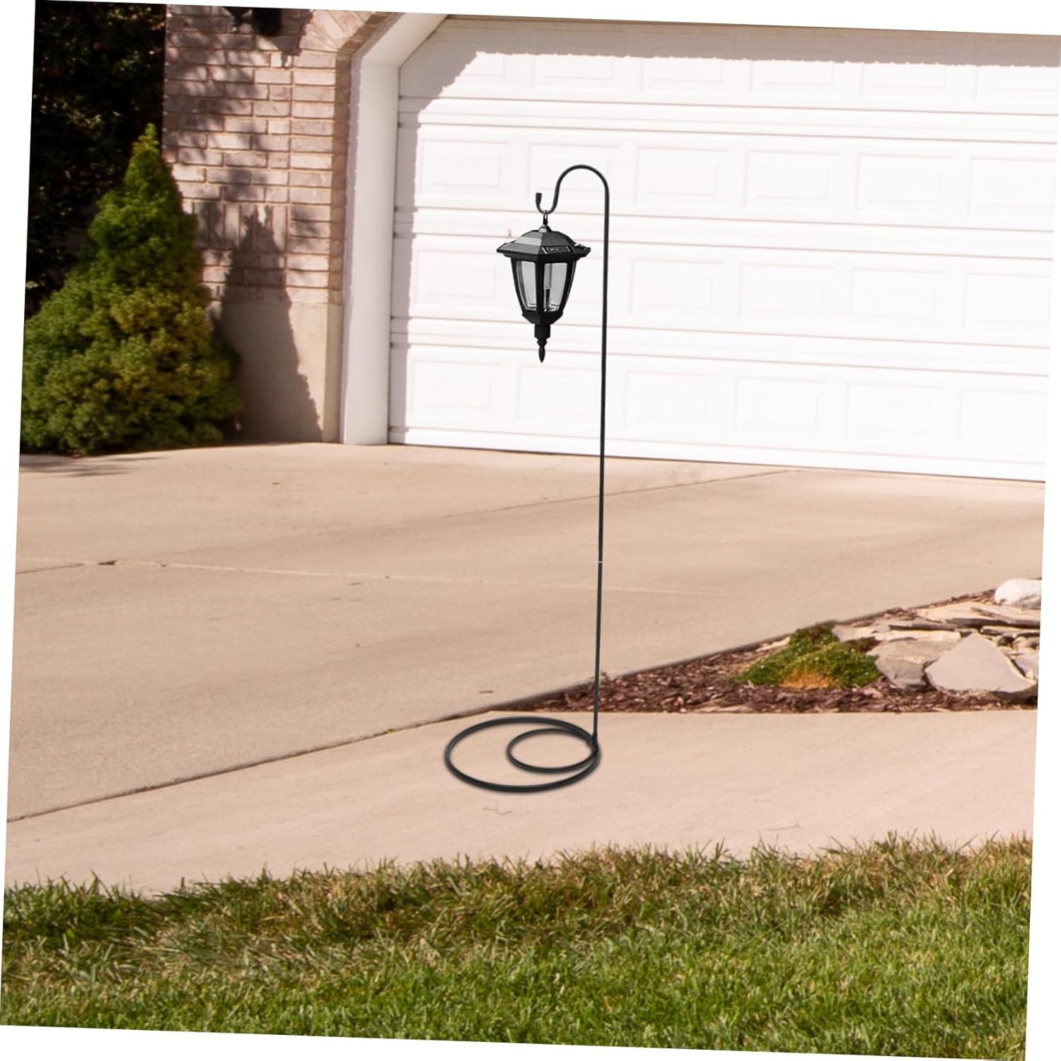 Garden Plant Hanging Hook Resistant Shepherds Hook for Outdoor Use for Hanging Lanterns Flower Pots Solar Lights and Bird Feeders Iron Design