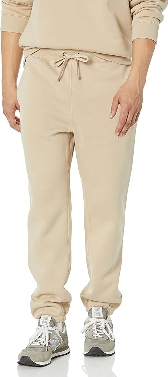 Amazon Essentials Men's Relaxed-Fit Closed-Bottom Joggers Available in Big & Tall