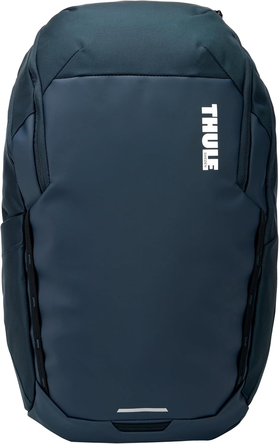 Thule Chasm 26L Backpack,Durable Water-Resistant Recycled Materials,Mesh Pockets Organization, Side Zipper Easy Access