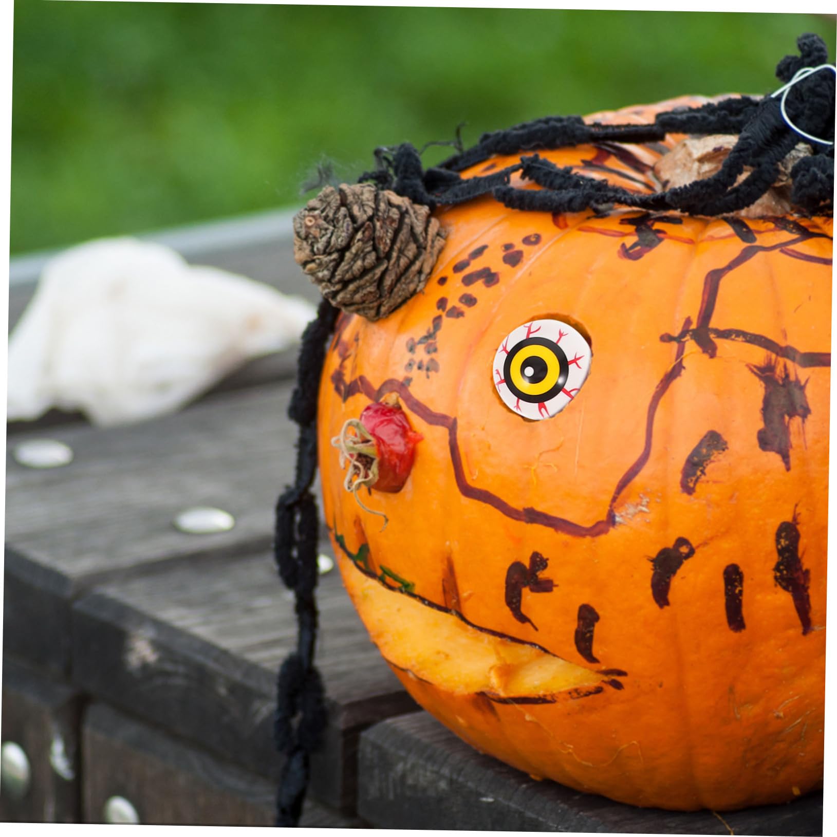 OKUMEYR 36pcs Halloween Fake Multi Simulation Props for Spooky Decorations for Parties and Horror Atmosphere Creation