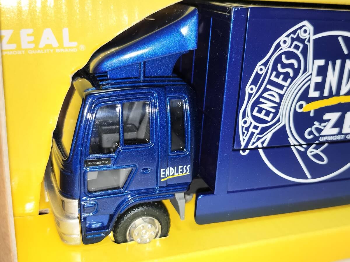 □エムテック 1/43 エンドレス レーシング トランスポーター 日野