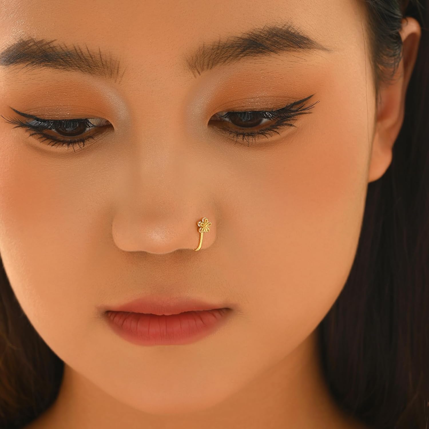 1PC 925 Sterling Silver Fake Nose Ring for Women, Cubic Zirconia Flower U Shaped 14K Gold Plated Daisy Floral African Nose Cuffs Sparkling Non Piercings Spring Clip On Nose Hoop Body Jewelry Gift