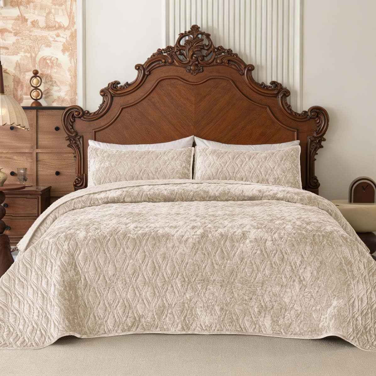 Velvet Quilt Bedding Set 90x98 Queen Szie Bedspread Ultra Soft Luxury Comforter Bed Cover with 2PCS Pillow Shams Versatile Style for Bedroom Home Decoration Gift,Beige