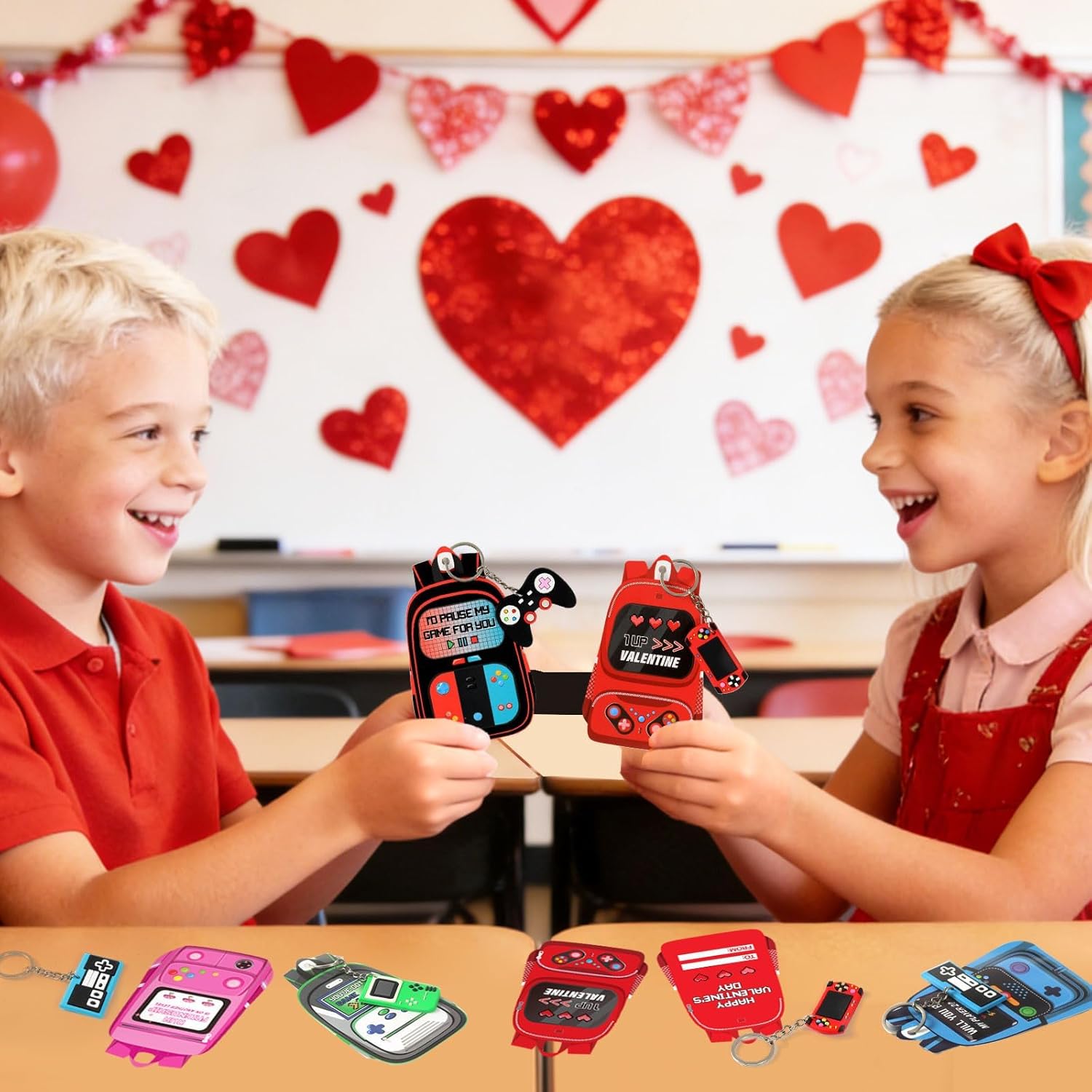 30 Pcs Valentines Day Cards Gifts for Kids Classroom Video Games Keychains with Class Exchange Gifts for Toddlers Boys Girls Student Valentines Party Favor Class Treats Goodie Bag Stuffers Toys