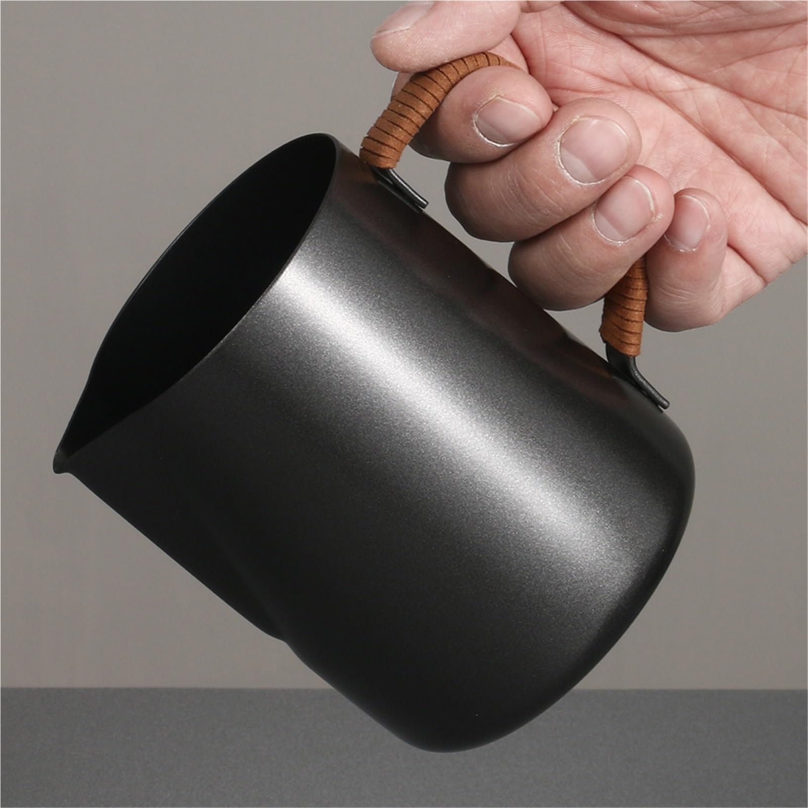 Jarra for espumar leche, 2 uds., jarra de café expreso, artesanal Barista, Latte, acero inoxidable Para café(600ml-black)