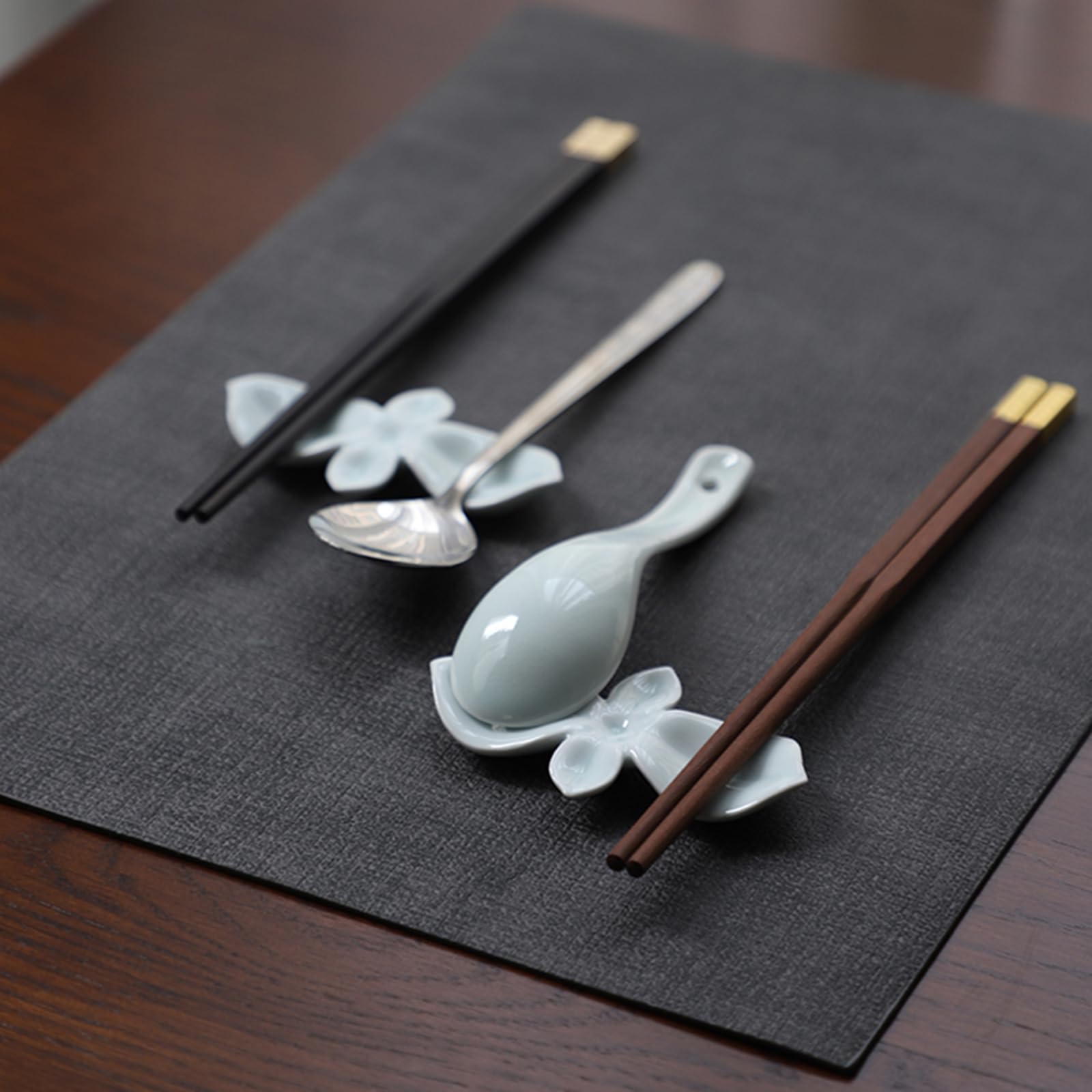 Support de baguettes en céramique pour table de restaurant, design 3D, réutilisable, résistant à l'usure, robuste, idéal pour les baguettes, fourchettes et cuillères