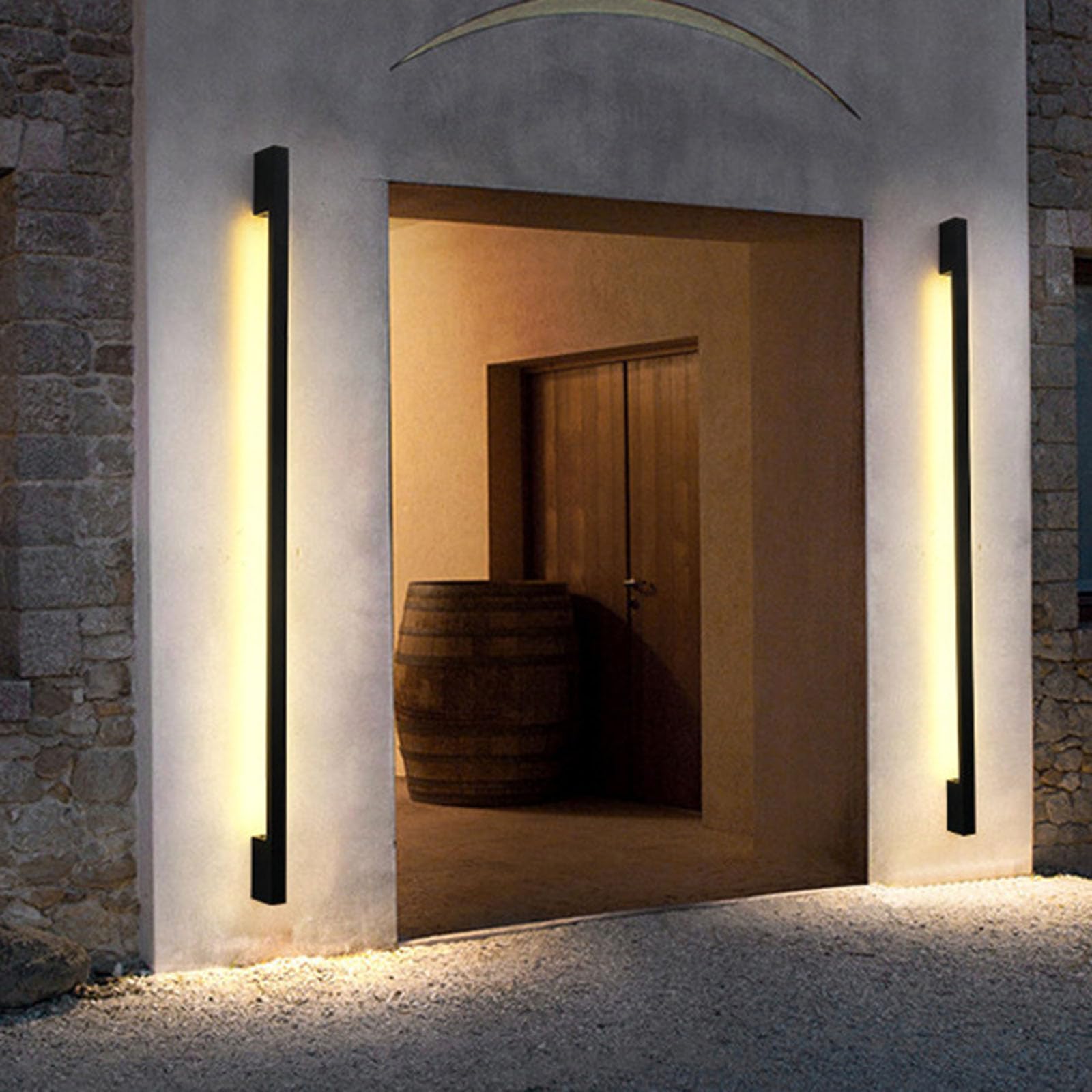 HELCEKOU Modern Waterproof Black LED Wall Sconce - 40cm Long Strip Night Light for Outdoor & Indoor Use, IP65 Rated Aluminum Luminaire Garden Courtyard (Warm Light)