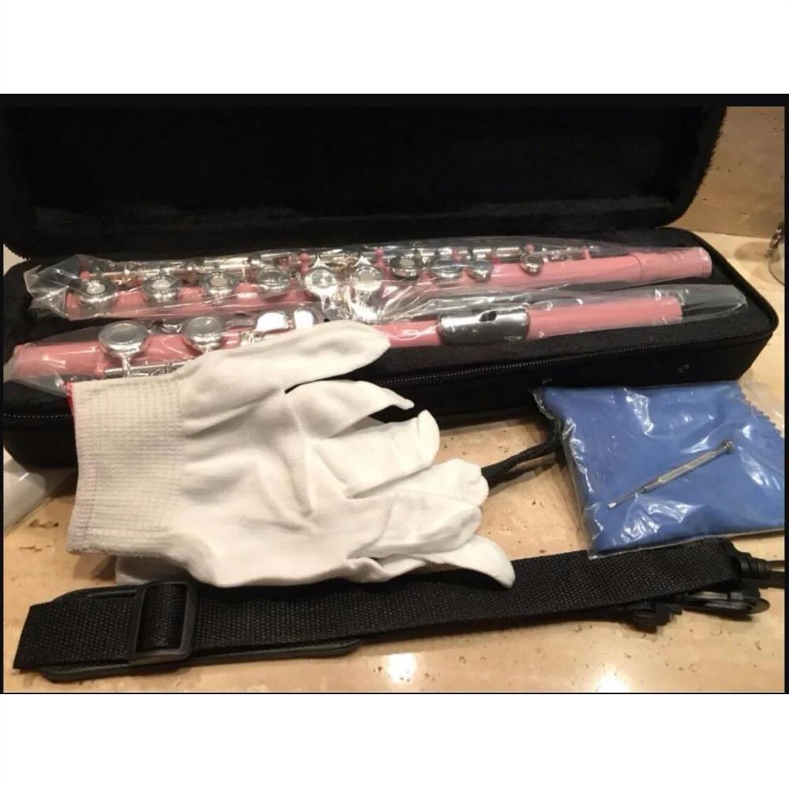 Amazon | ピンク フルート 16 穴 C トーン E キイ開口穴メッキシルバー