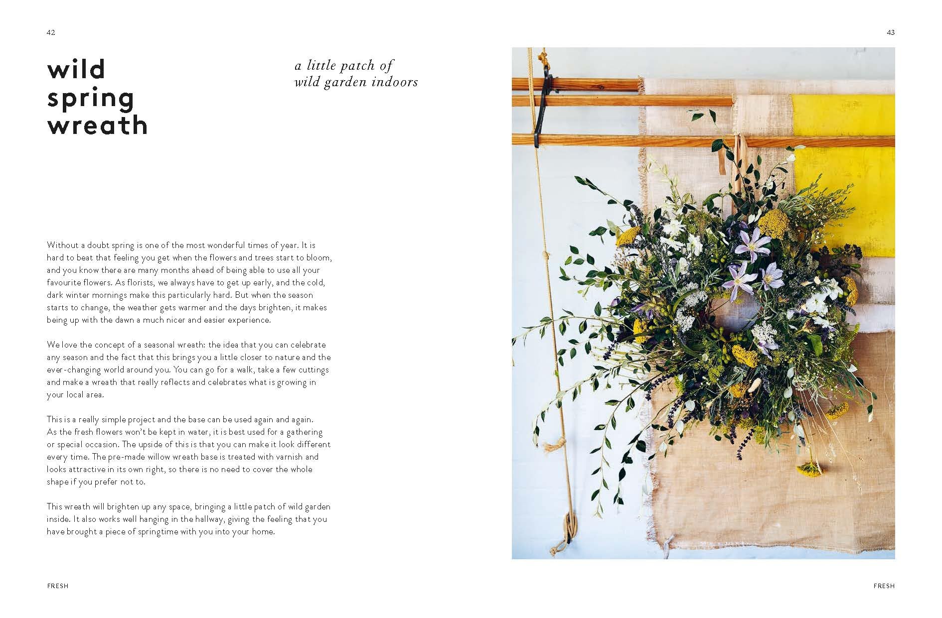 Wreaths: Fresh, Foraged & Dried Floral Arrangements