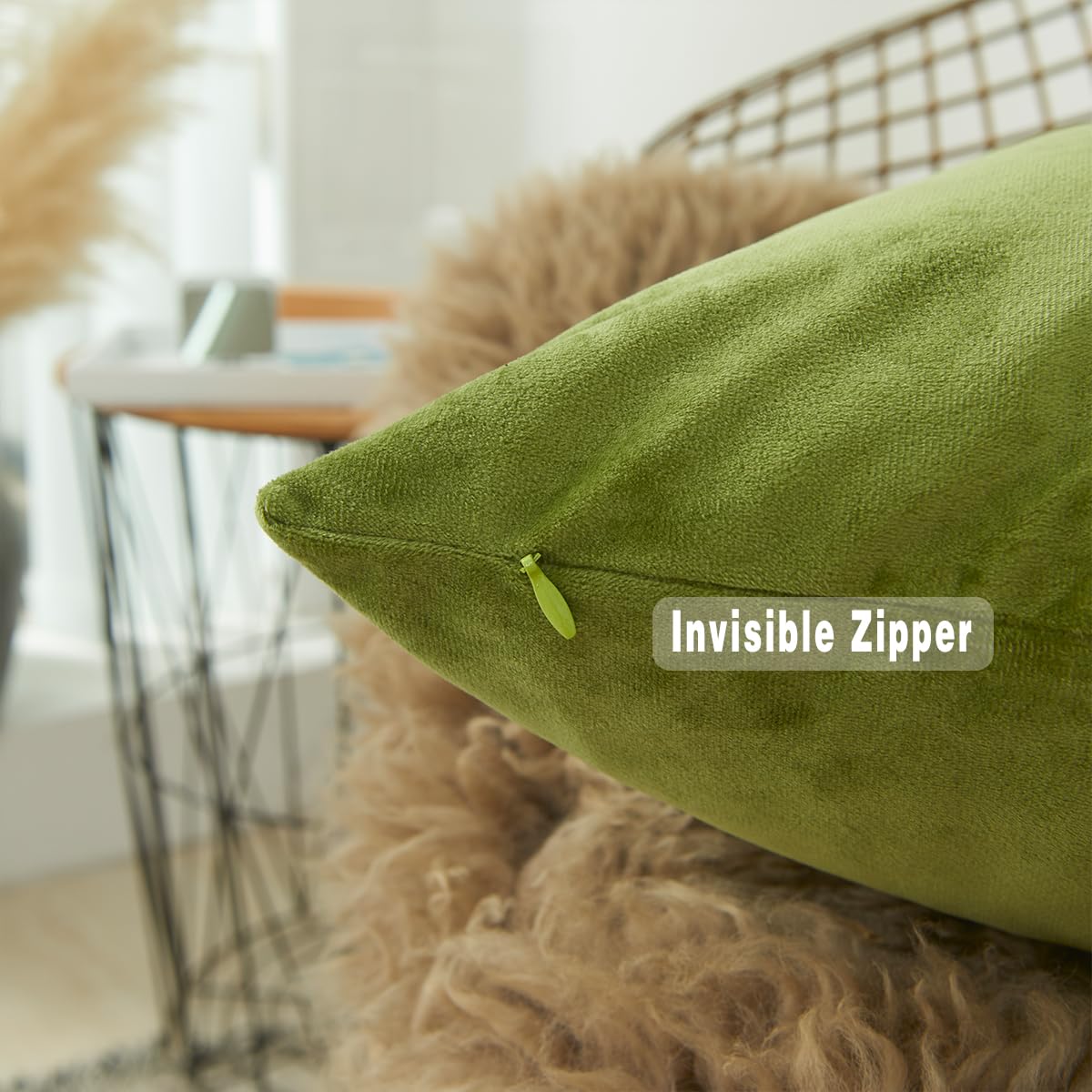 GONOVE Cushion Covers 30x50cm Decorative Modern Throw Pillow Case Pack of 2 Velvet Soft Pillow Cushion Covers Light Green Pillowcase for Livingroom Sofa Bedroom - Image 4