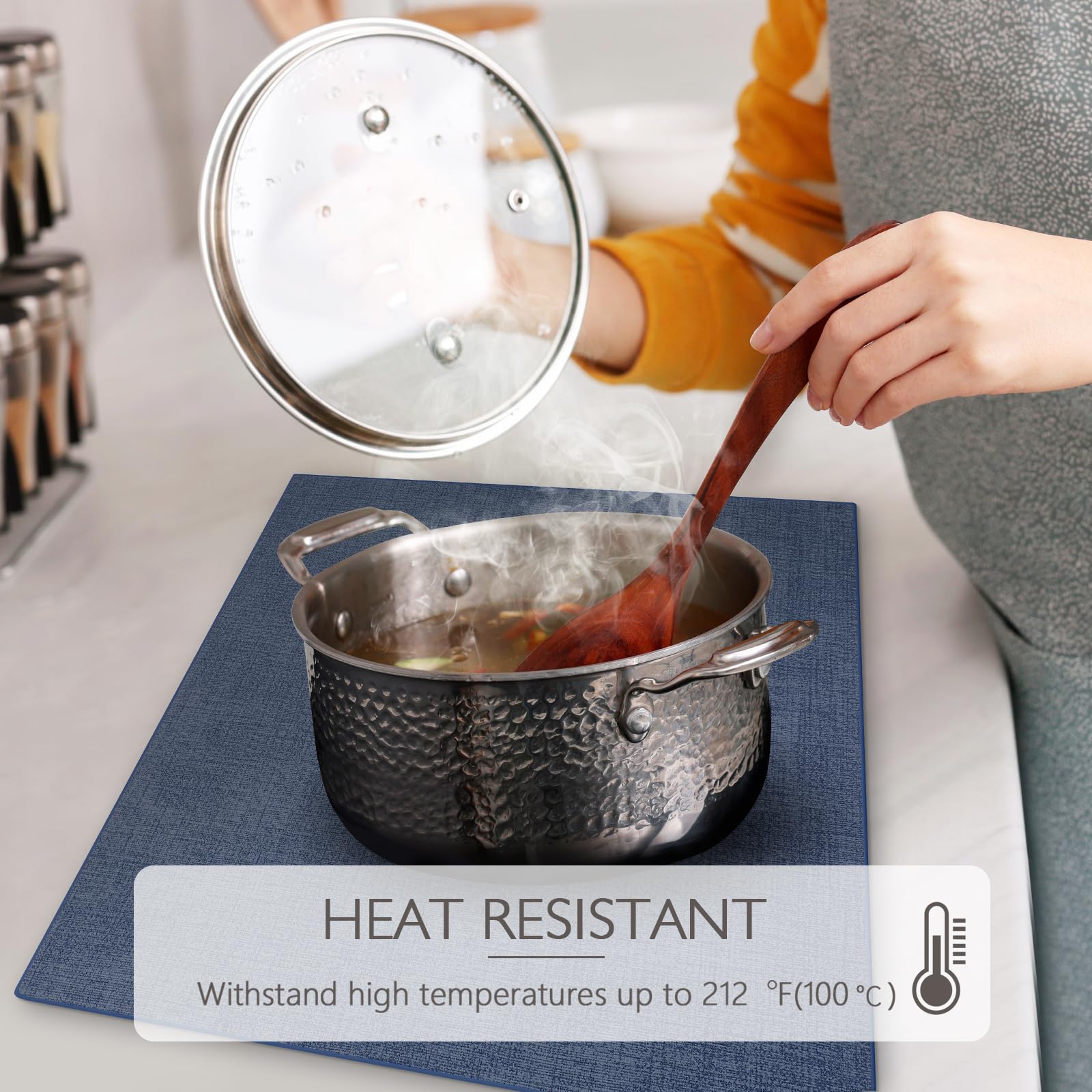 Set di 6 tovagliette in ecopelle lavabili in poliuretano per tavolo da cucina, resistenti al calore, impermeabili, facili da pulire, antiscivolo, 30 x 43 cm (blu scuro, 6 pezzi)