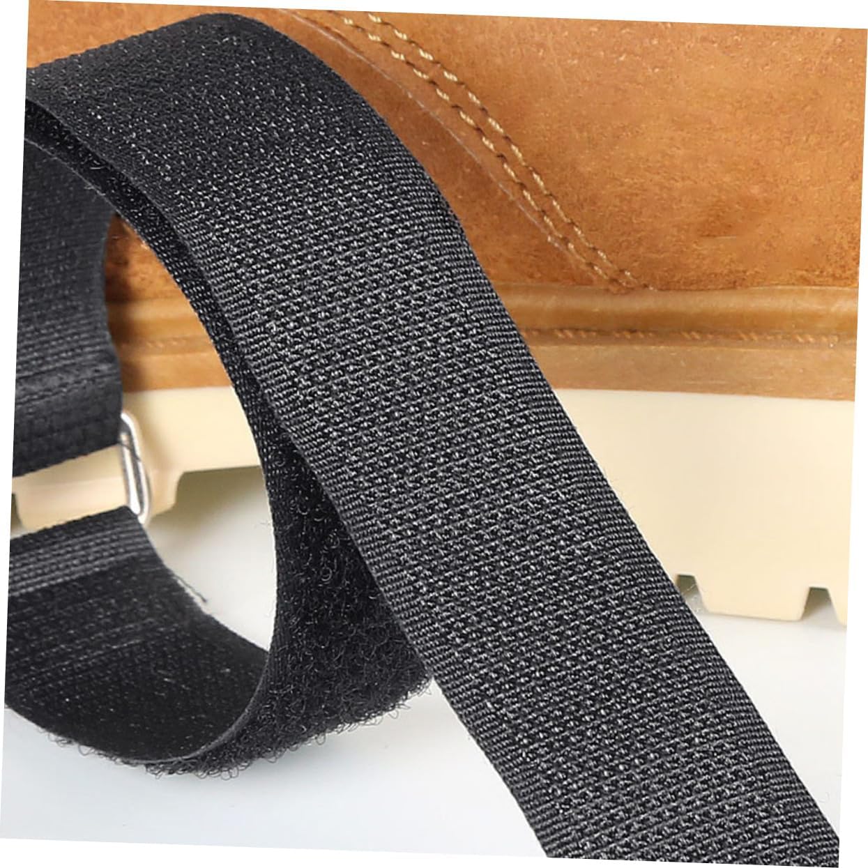 BESTYASH 4pairs Shoe Grippers for Ice and Snow Slip Shoes Crampons Mountaineering Ice Grippers Wide Straps