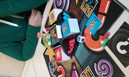 Party & Co. Rush – Juego De Mesa Por Equipos Con 5 Pruebas Locas, Para Mayores De 14 Años