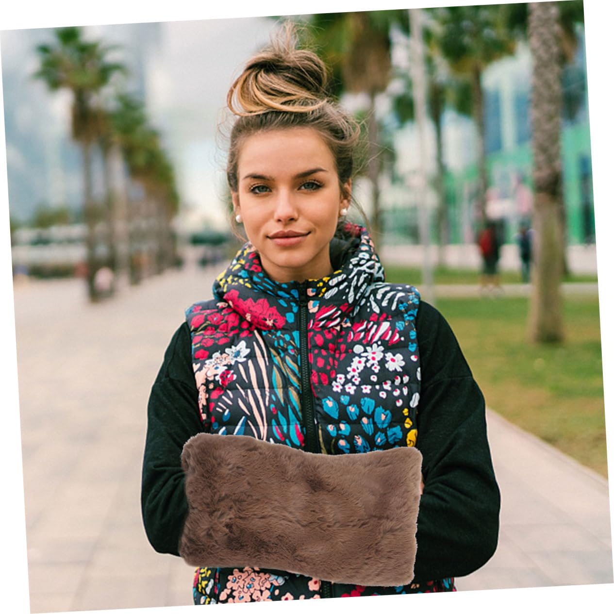 Calentador de Manos Tubular de Piel Sintética 2 Piezas | Diseño Grueso, Retención de Calor, Estilo Adorable, para Invierno y Actividades al Aire Libre