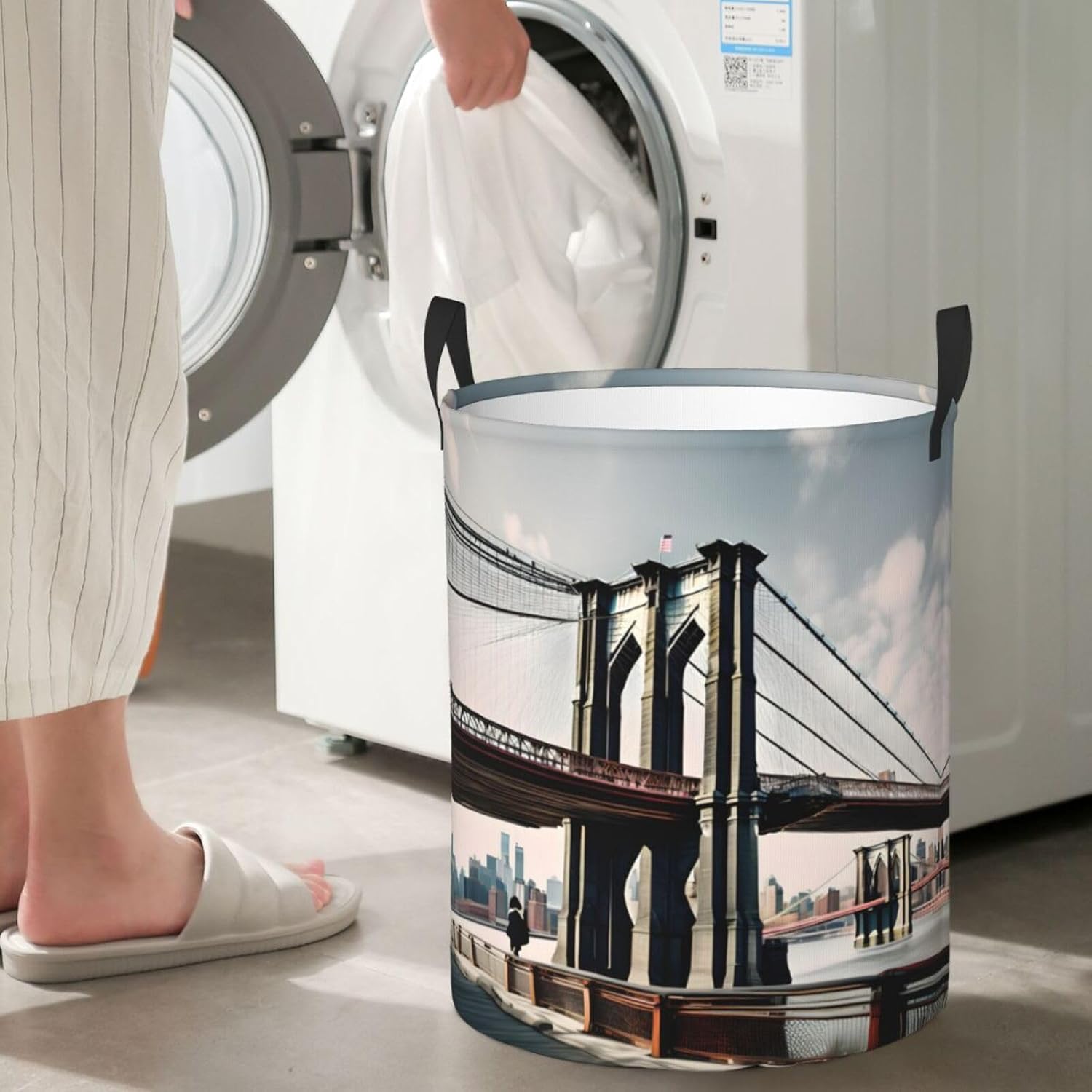 Brooklyn Bridge S Printing Circular Storage Hamper Easy Carry Handles, Perfect For Christmas, Fits In Any Room