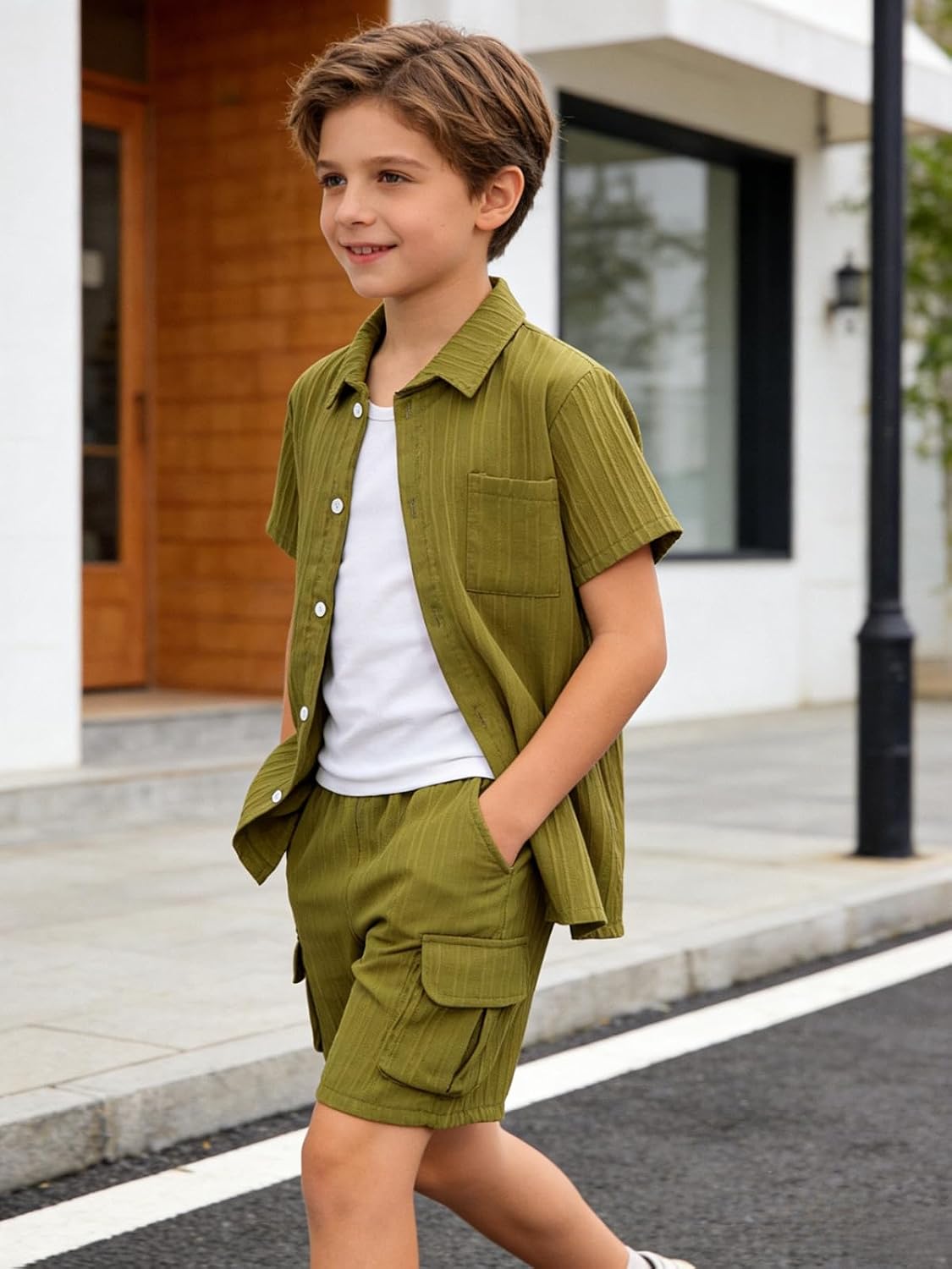 Boy's 2 Piece Outfits Summer Beach Textured Button Down Shirt Top and Cargo Shorts Clothing Set Size 7-14 Years