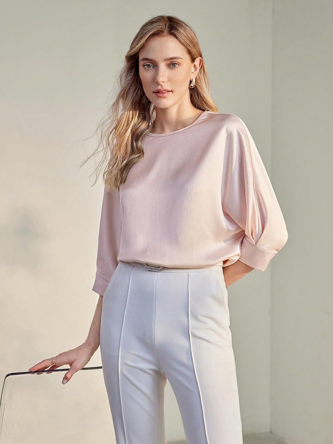 Women's Classic-Fit Shirt BACK BLOUSE(Medium)