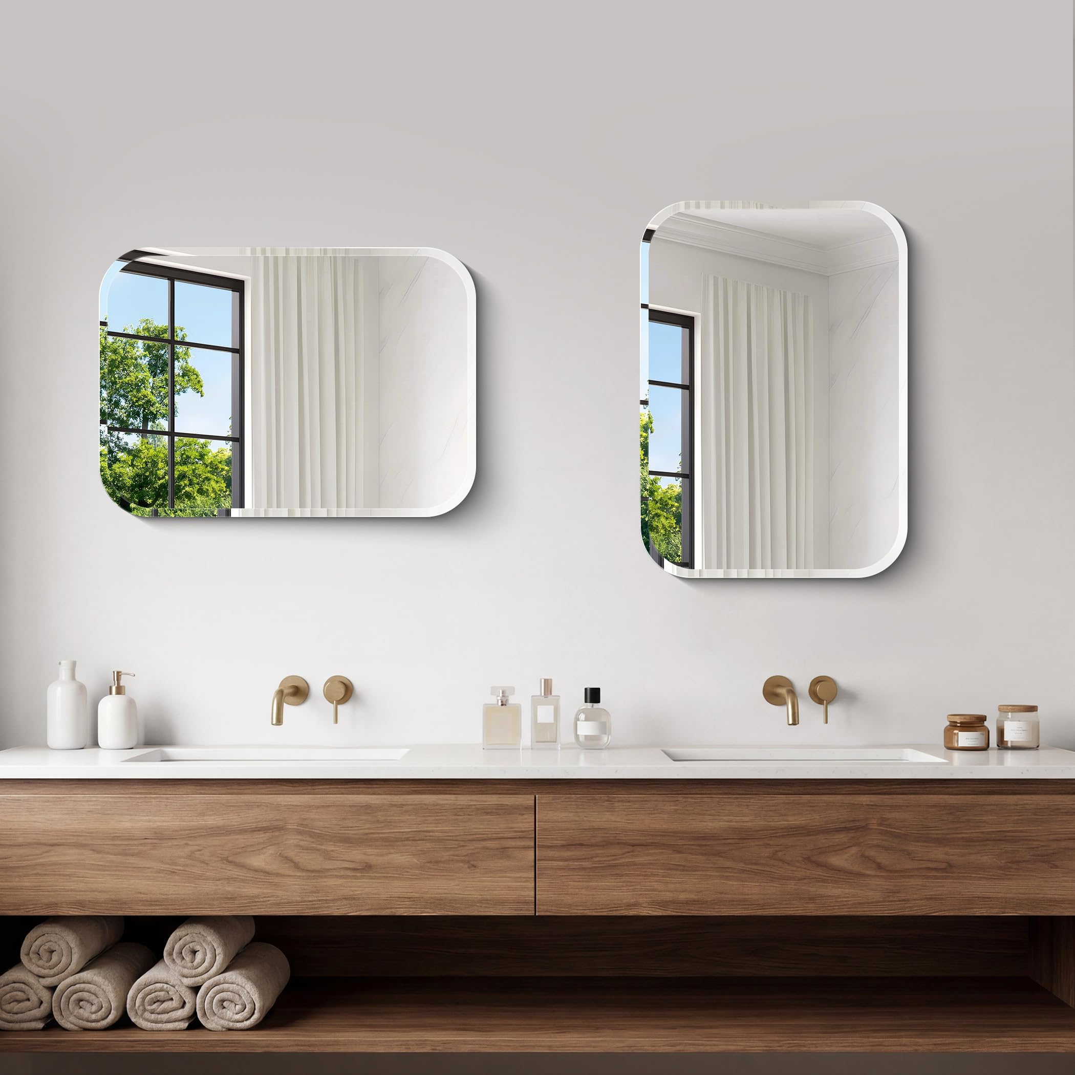 Rechteckiger Wandspiegel, 70x50 cm rahmenloser Spiegel mit abgerundeten Ecken und geschnittenem Rand, für Badezimmer, Schlafzimmer und Wohnzimmer, horizontal und vertikal montierbar
